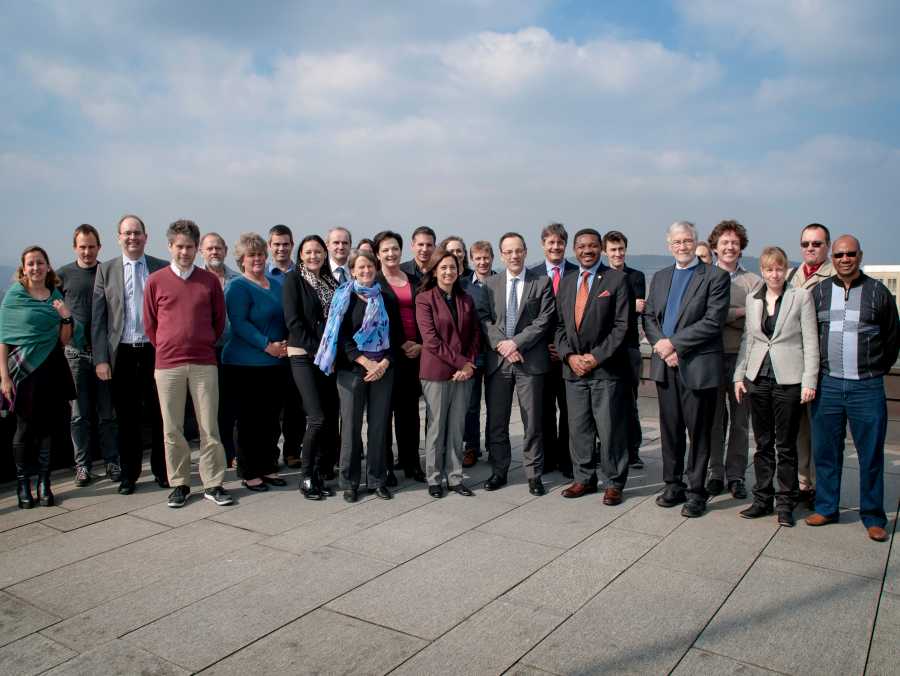 Enlarged view: Group picture of delegates